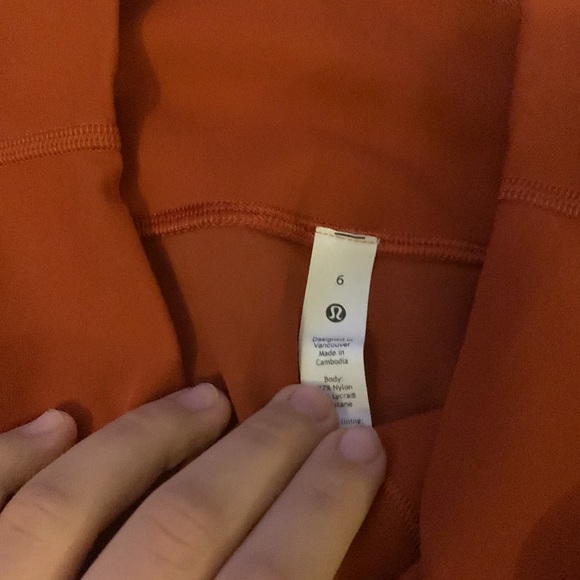 *brand new* lululemon leggings - Picture 3 of 4